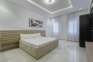 Luxury 2bedroom Lekki Phase 1 Stay
