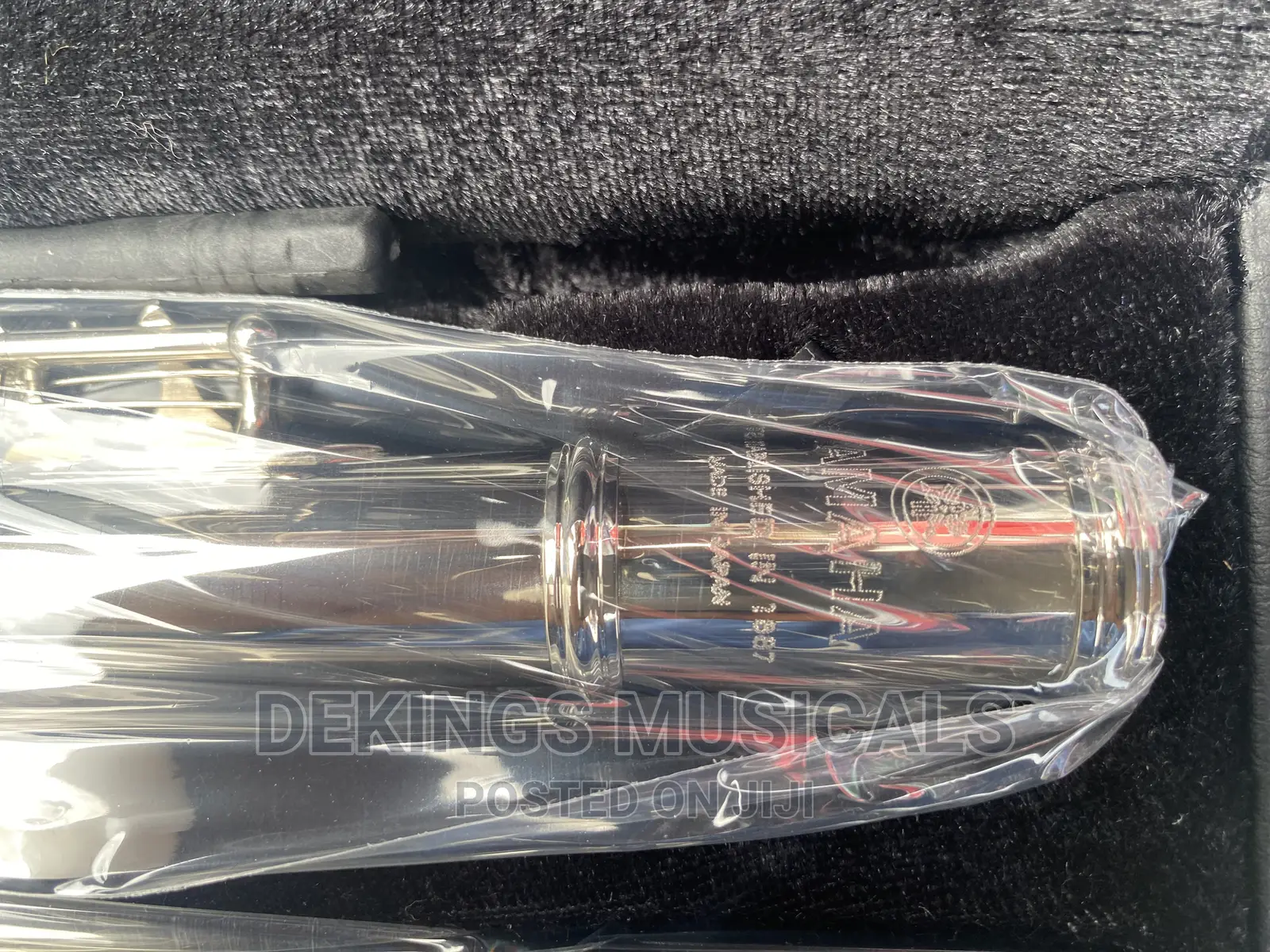 Yamaha Silver Stainless Flute