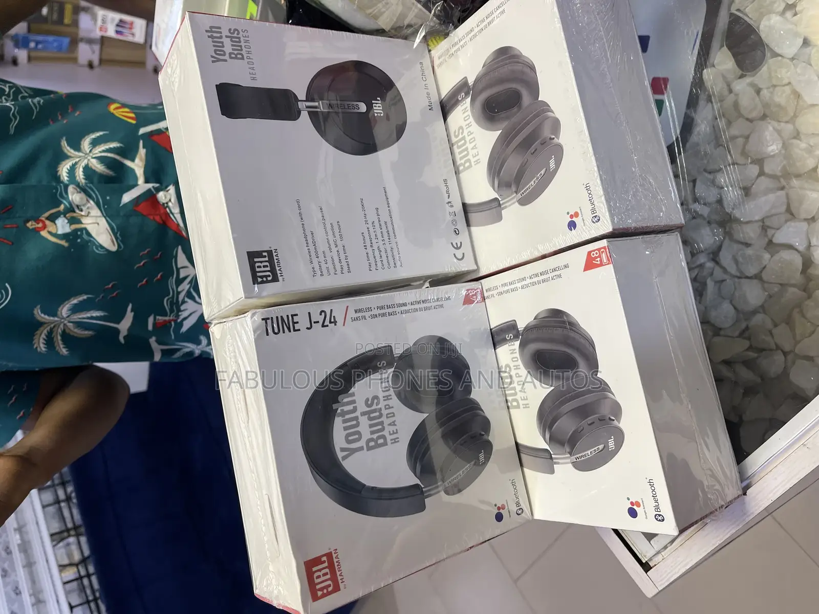 JBL Youthbuds