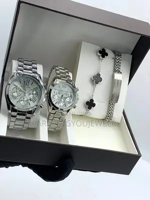 Couple Set, Wristwatch and Bracelet Combo