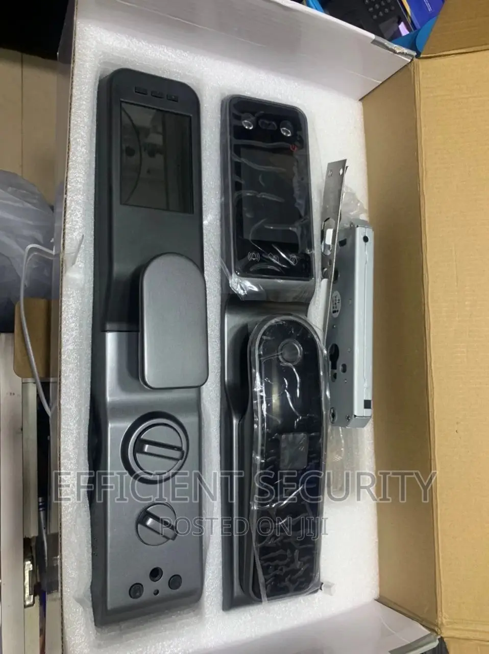 Smart Door Lock With Tuya App