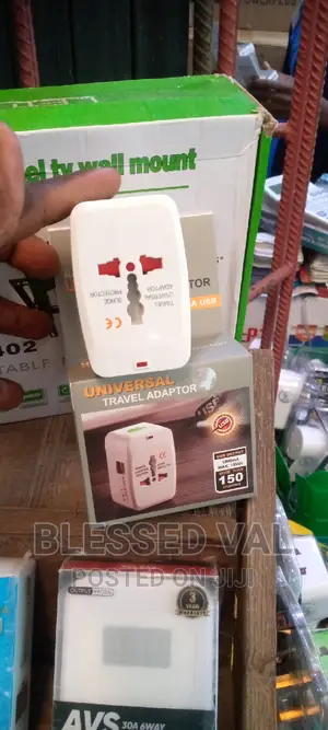 Universal Travel Adaptor With 2 Usb