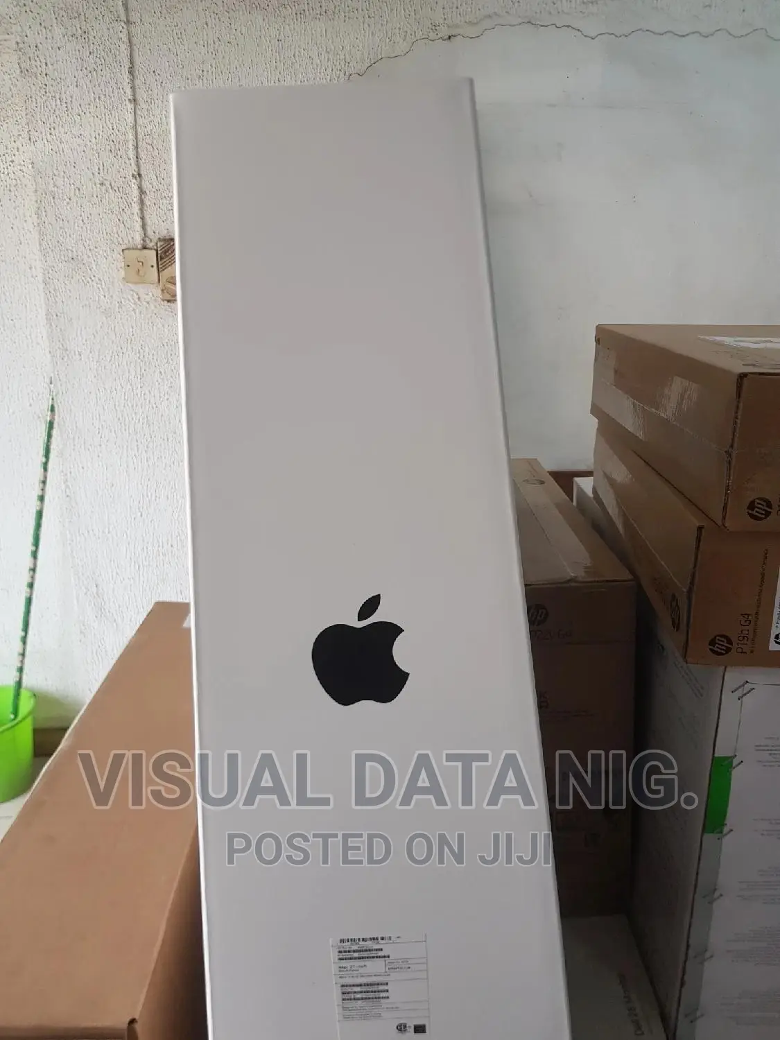 New Desktop Computer Apple iMac 8GB Intel Core I5 256GB