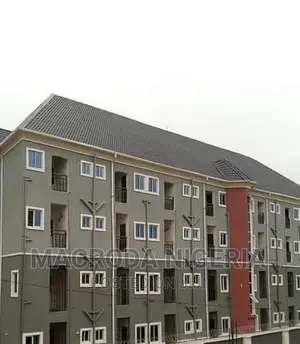 1bdrm Block of Flats in Student Hostel Near, Owerri for sale