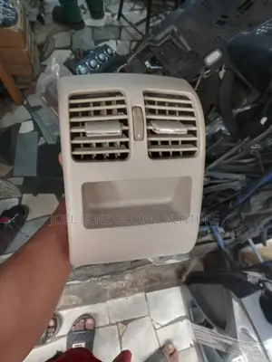 Back Ac Vent GLK350