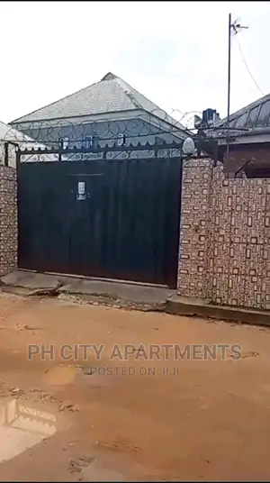 Photo - 3bdrm Bungalow in Port-Harcourt for sale