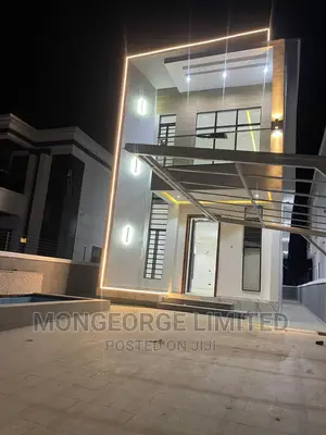 5bdrm Duplex in Orchid, Chevron for sale