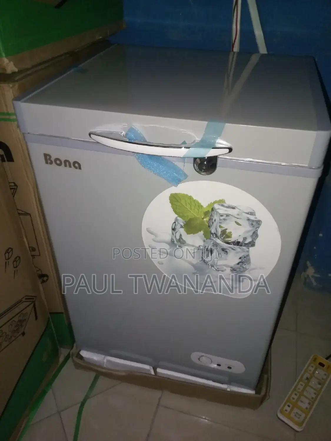Bona 118L 12/24v Ac/Dc Freezer