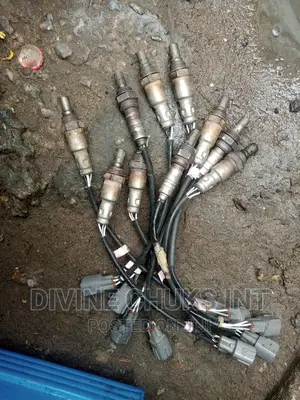 Oxygen Sensor for Toyota Corolla and All Motors.