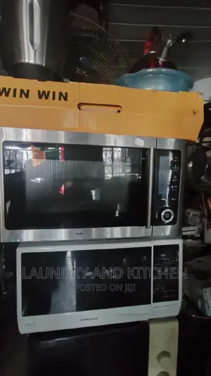 3 in 1 Studio Microwave With Oven Grill and Microwave