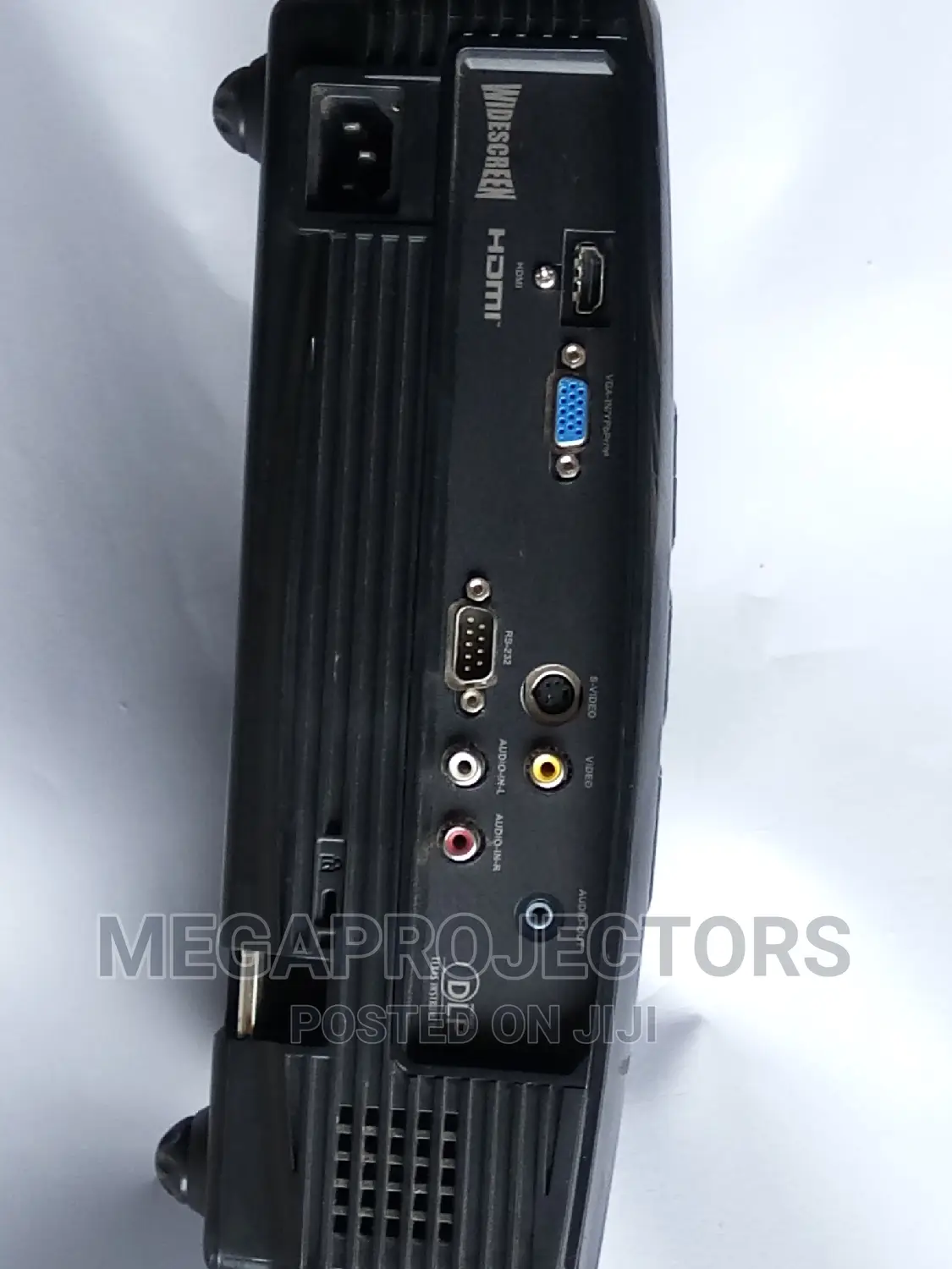 Strong Optoma Projector