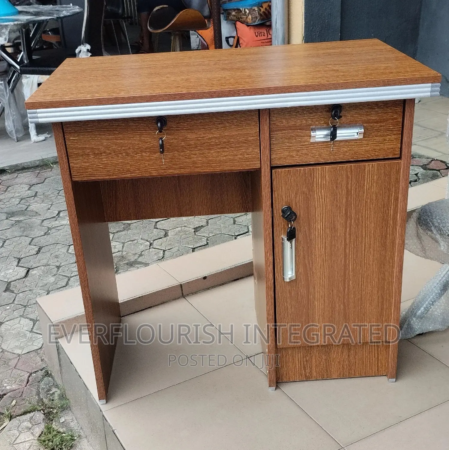 Imported Office Table 2ft