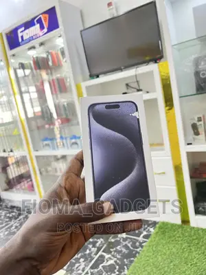 New Apple iPhone 15 Pro 128 GB Blue