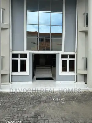 Luxury 3bedrooms Fully Furnished Apartment With Excellent