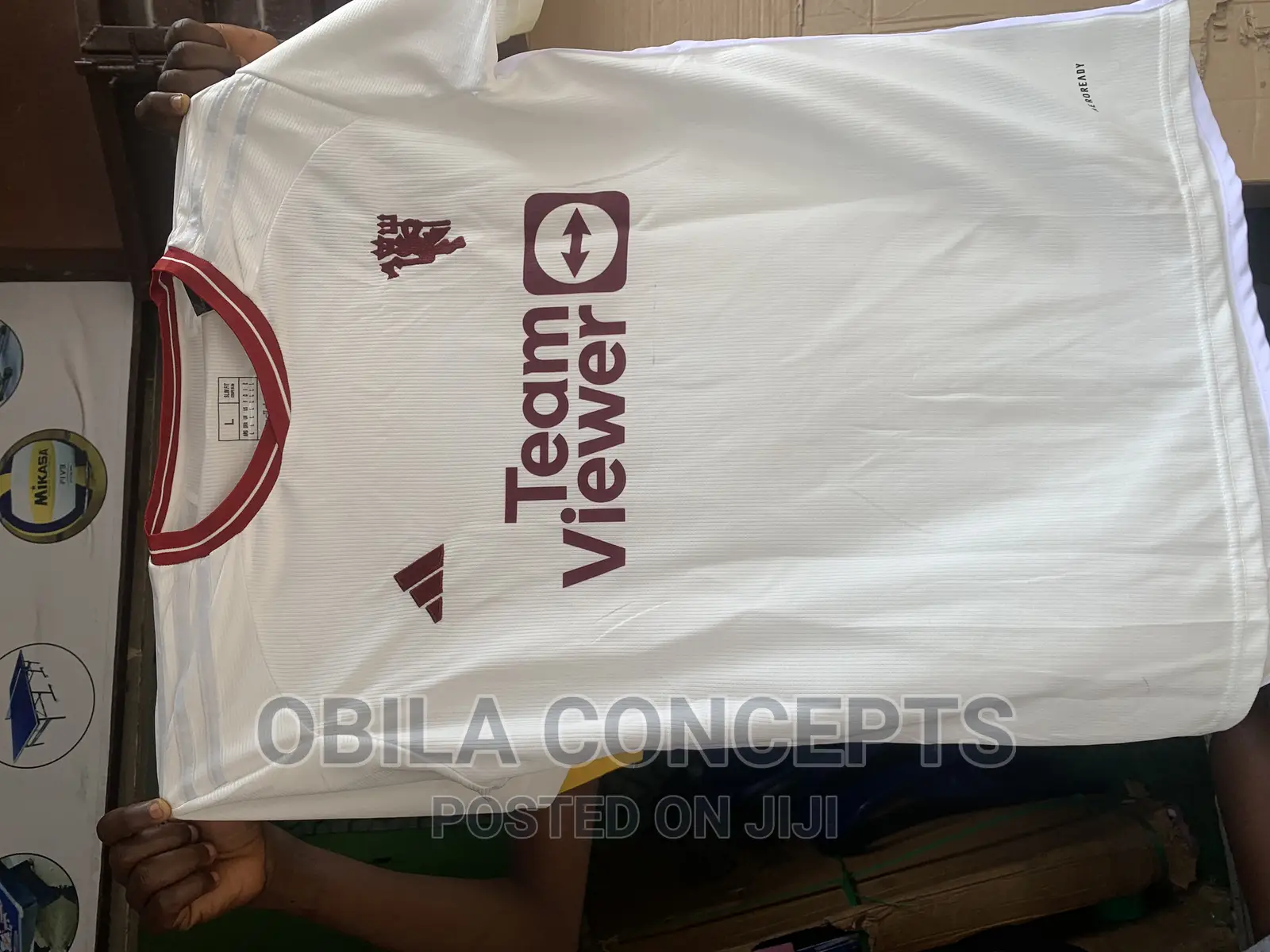 Manchester United White Jersey