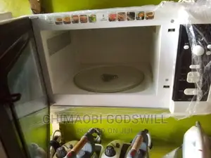 Original Whirlpool Microwave and Grill Machine
