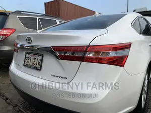 Toyota Avalon 2015 White
