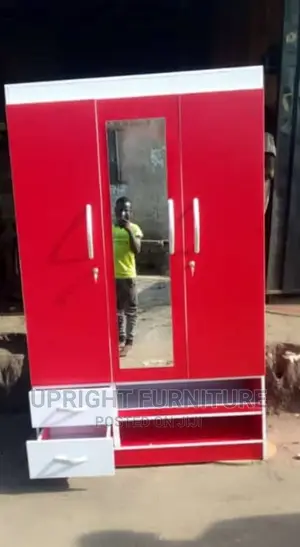 Wardrobe 4by6 With Mirror