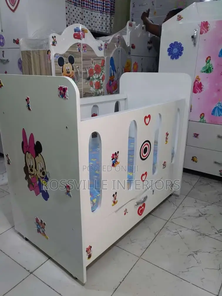 Premium Baby Cot / Kiddies Crib