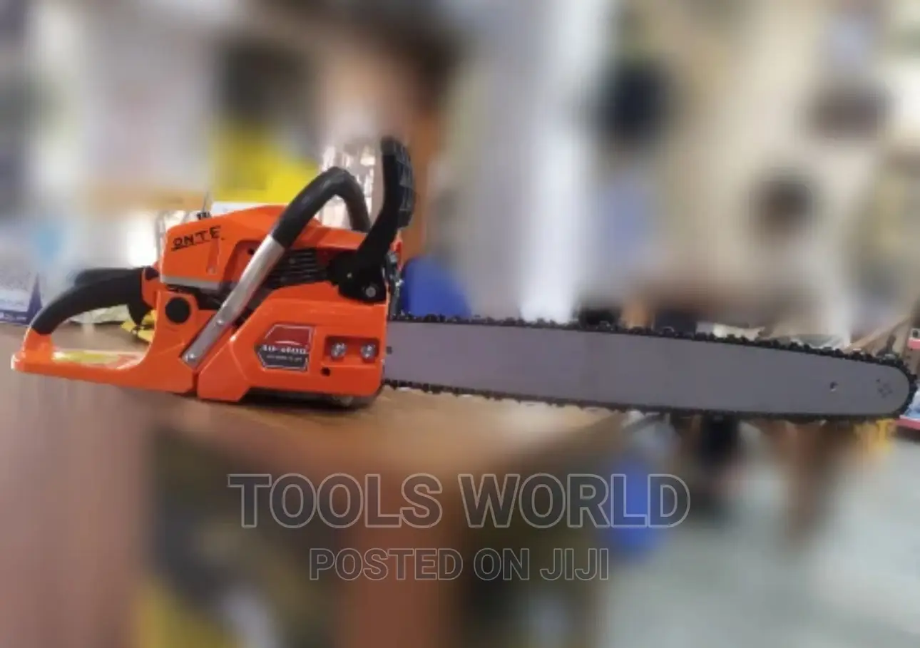 Gasoline Chain Saw Machine 52cc 20”