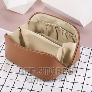 Portable Travel Makeup Organizer Cosmetics Bag