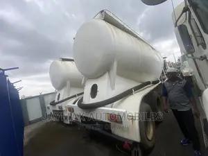 40 Tons Dey Cement Carrier With Pumping Machine