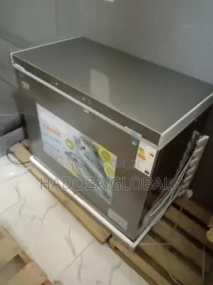 Brand New LG Chest Freezer [Gc-389q], 220 Liters
