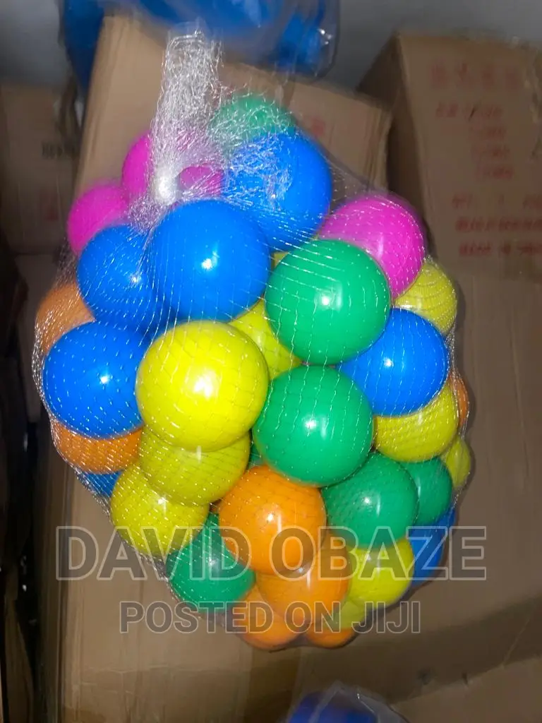 100pcs Of Soft And Colourful Balls