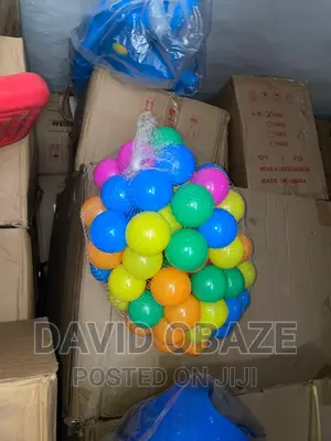 100pcs Of Soft And Colourful Balls