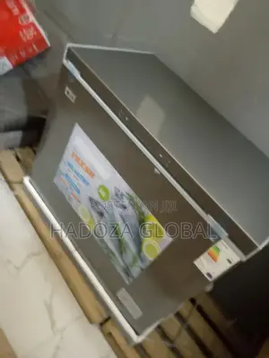 EFFICIENT Enjoy Luxurious Looking and Bright Fridge, No Over