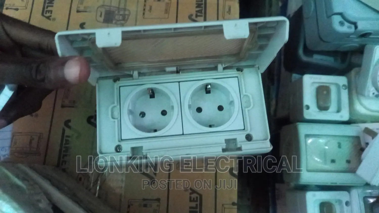 Waterproof Sockets 13amps Double