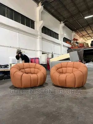 High Quality Opulent Sofa Chair