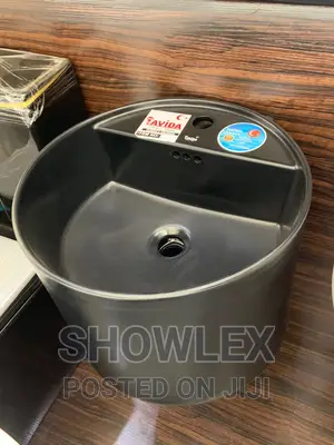 Washing Hands Basin Wall Hung Black Lavida