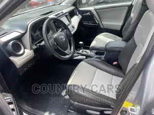 Toyota RAV4 2017 Silver