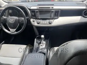 Toyota RAV4 2017 Silver