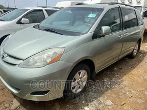 Toyota Sienna XLE Limited AWD 2006 Green