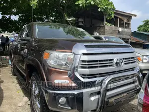 Toyota Tundra 2016 Brown