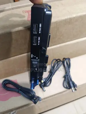 Blackmagic Adapter for v-Lock Battery