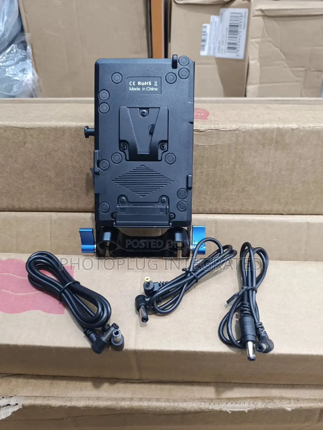 Blackmagic Adapter for v-Lock Battery