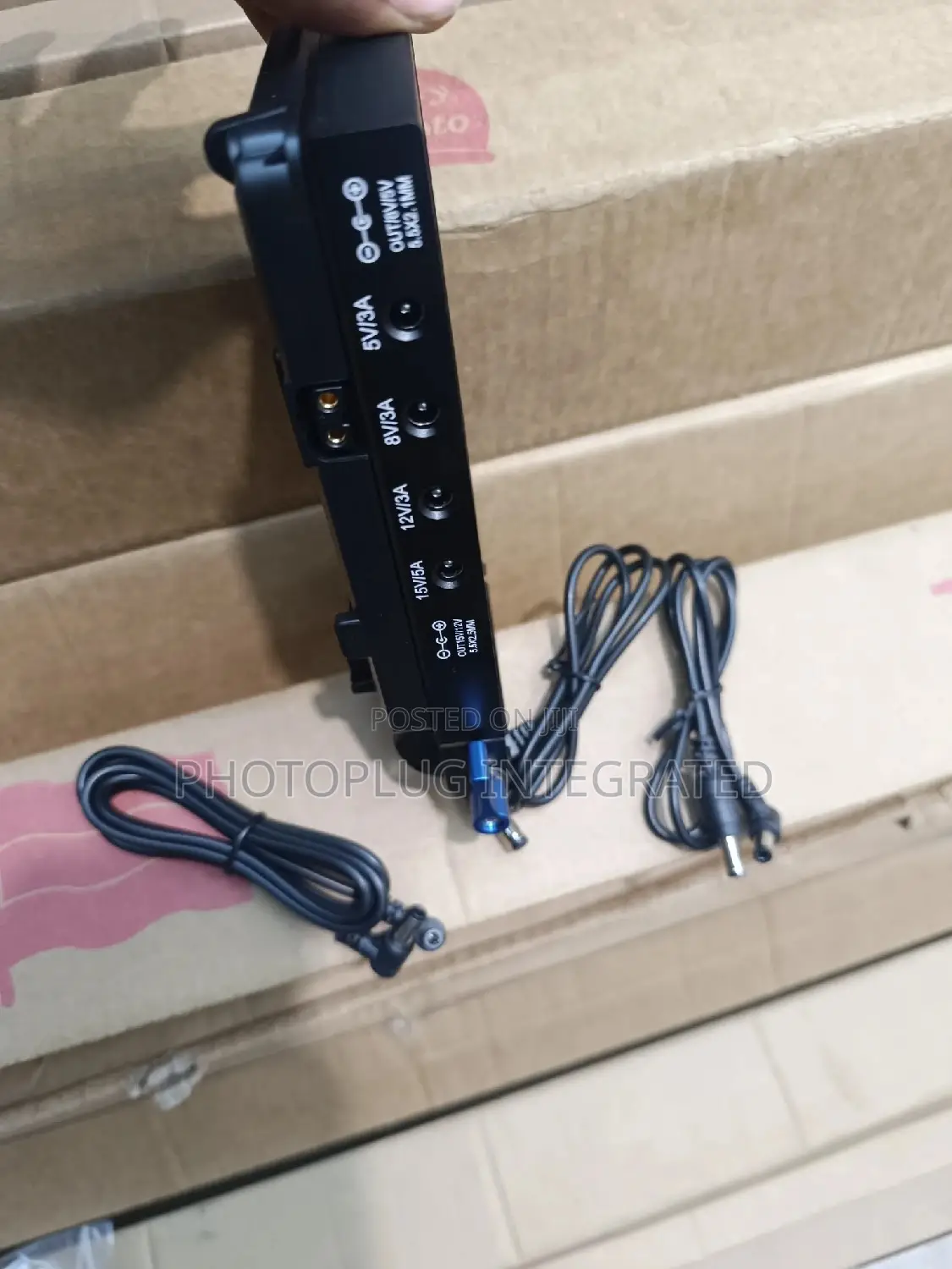 Blackmagic Adapter for v-Lock Battery