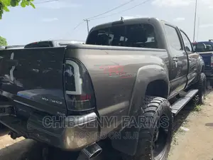 Toyota Tacoma 2015 Burgundy
