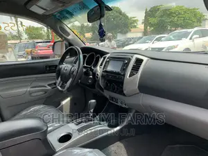 Toyota Tacoma 2014 Brown