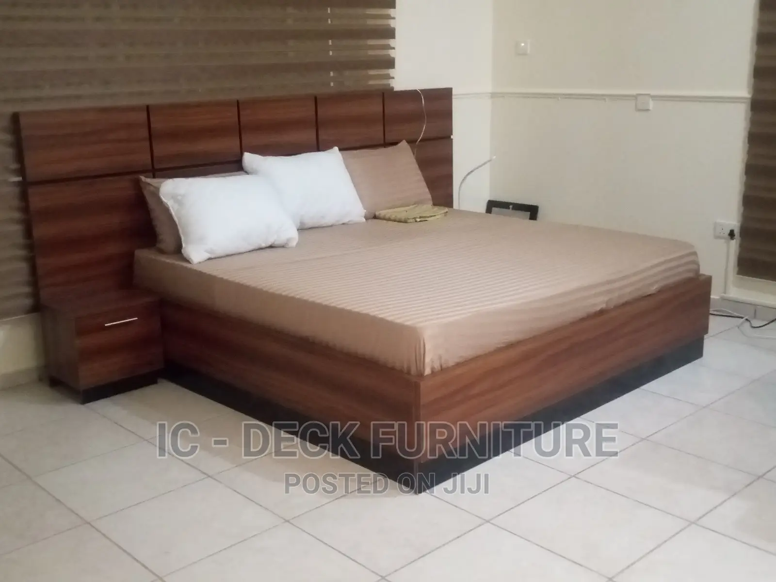 BDF24 King Size 6x6ft Double Panel Bed Frame + 2 Side Drawer