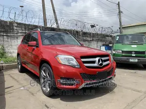 Mercedes-Benz GLK-Class 350 4MATIC 2013 Red