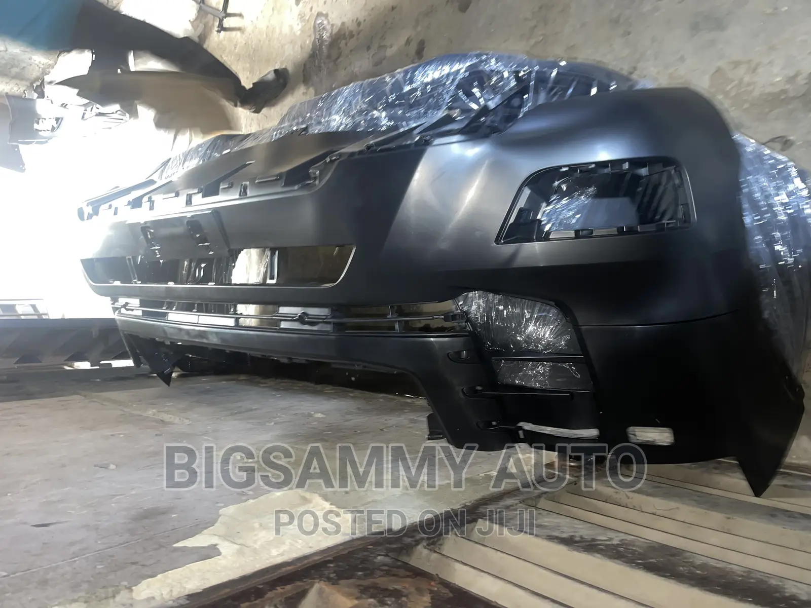 Labdcruiser 2022/2023 Front Bumper