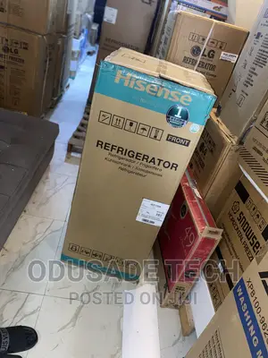 New Hisense Ref 172dr Top Freezer Refrigerator