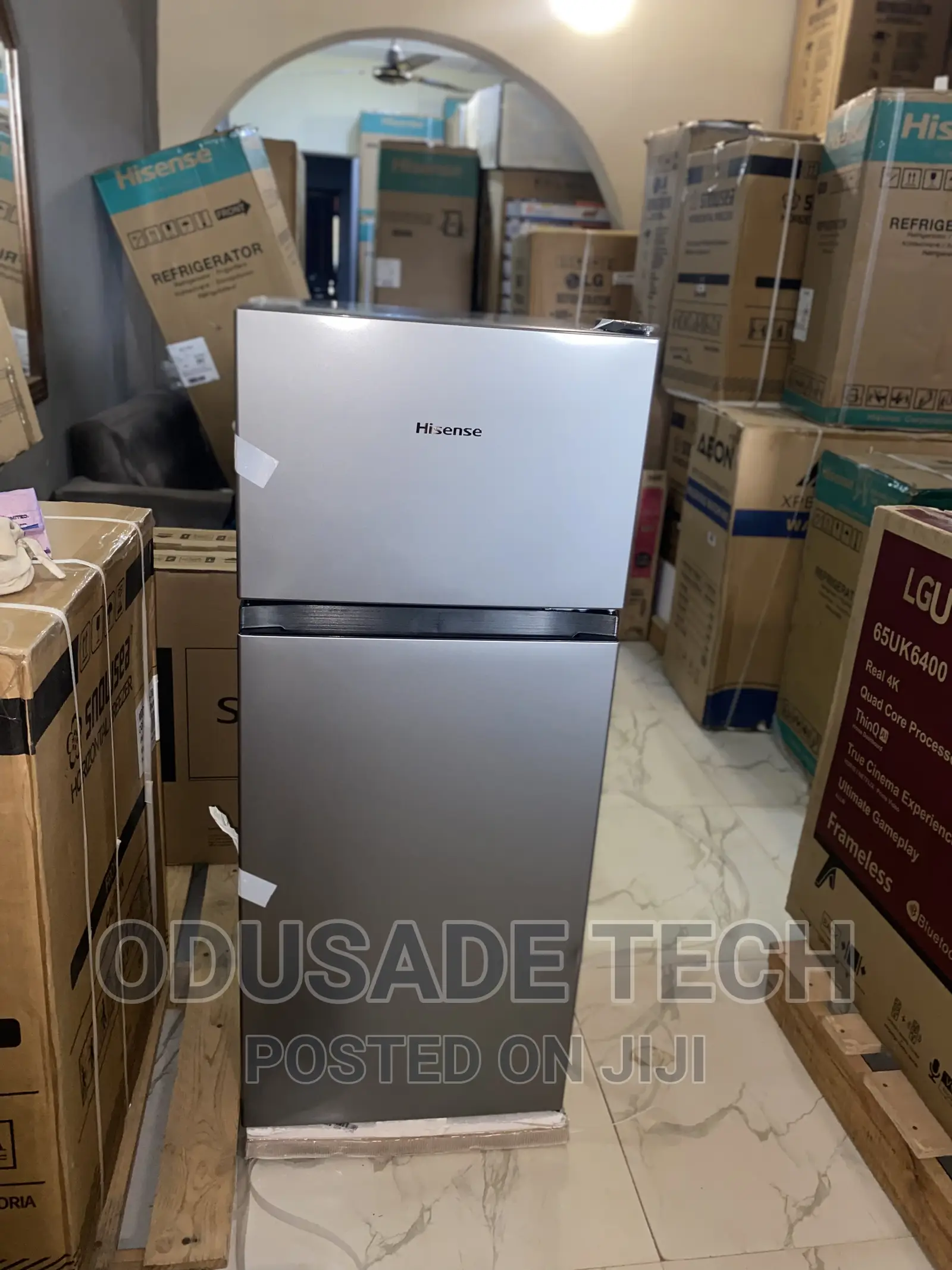 DOUBLE DOOR Ref 172dr Top Freezer Refrigerator 124L in Lagos Island