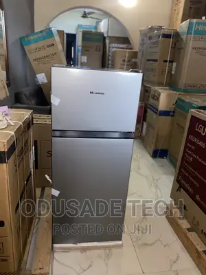 DOUBLE DOOR Ref 172dr Top Freezer Refrigerator 124L