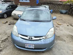 Toyota Sienna XLE AWD 2006 Blue