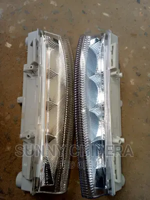 All Kinds of Mercedes Benz Bumper Light Each GLK, C300